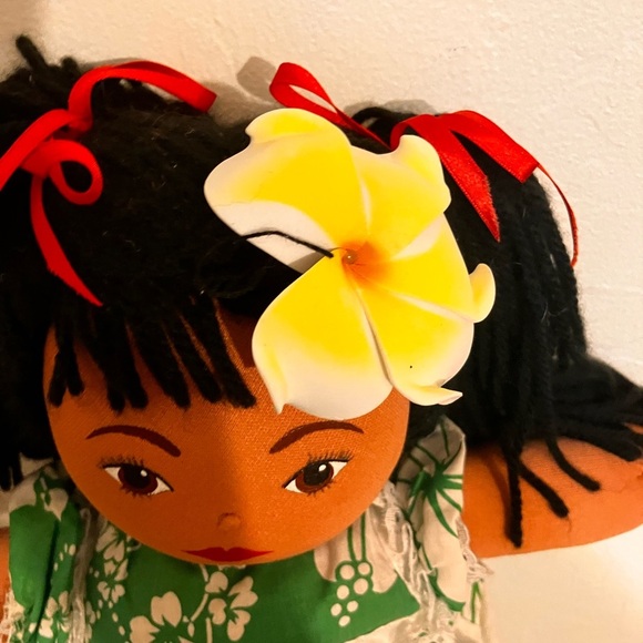 Hawaiian doll with plumeria soft sculpture Magic Island Girls play doll 17” - Picture 3 of 11